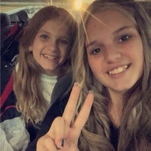 Meet your Posher, Leila